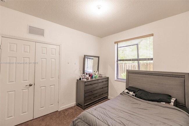 Building Photo - 6586 S Anise Ct