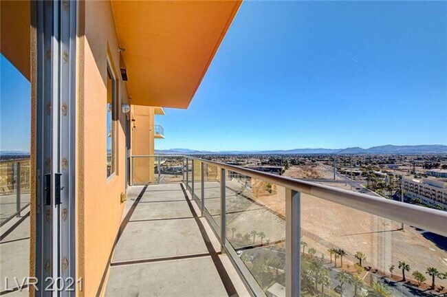 Building Photo - BEAUTIFUL 2 BEDROOM AT THE ONE!