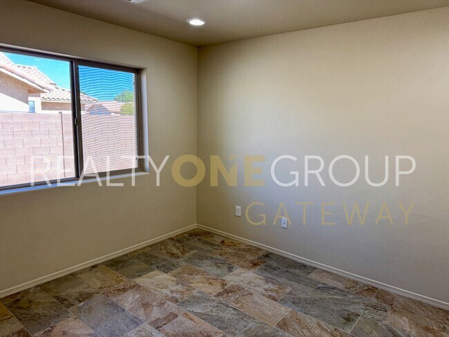 Building Photo - Barkley Ranch Corner Lot Home with 3 Car G...
