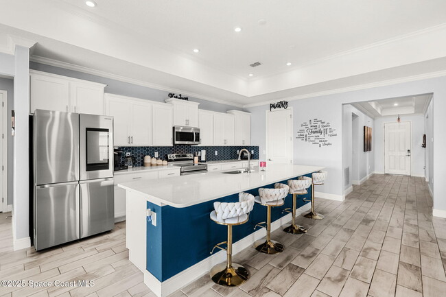 Building Photo - 3520 Rixford Way