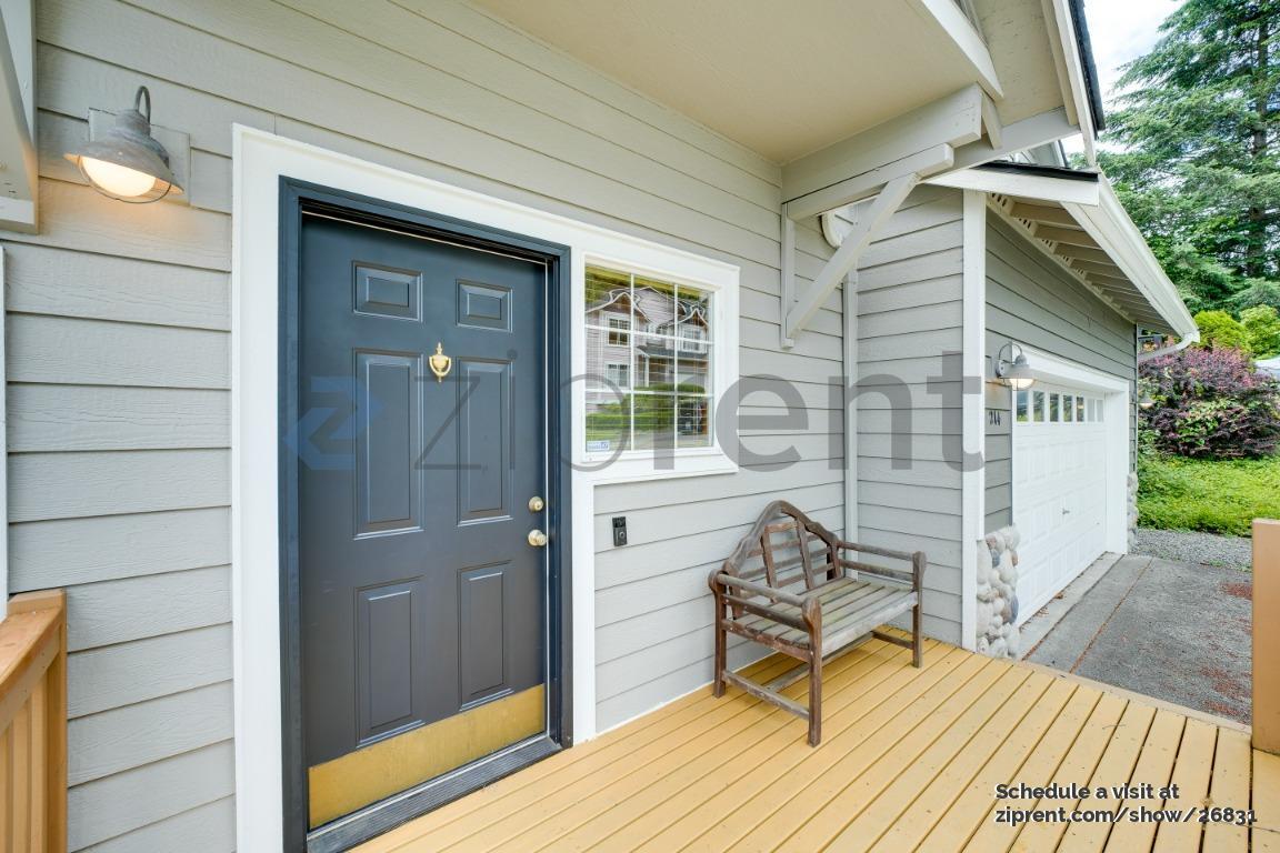 Building Photo - Unit