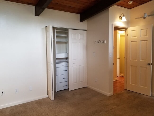 Building Photo - Seven Thirty, LLC (745)