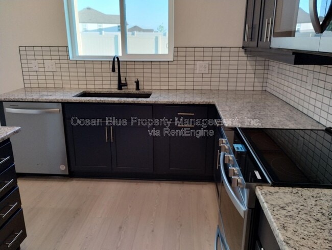 Building Photo - 9985 Sunrise Vw Ct