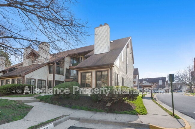 Building Photo - 6011 Curtier Dr