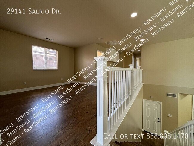 Building Photo - 29141 Salrio Dr