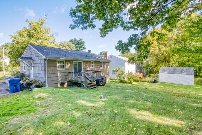 Building Photo - Beautiful 3 Bedroom Single family Home for Rent in Quiet Neighborhood