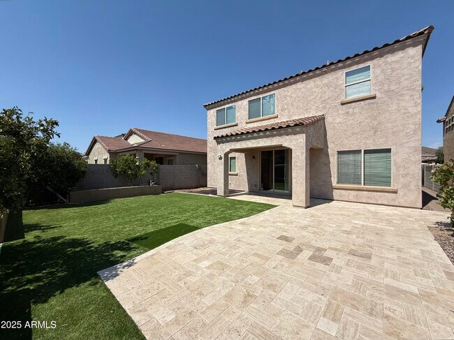 Building Photo - 1819 W Bonanza Dr