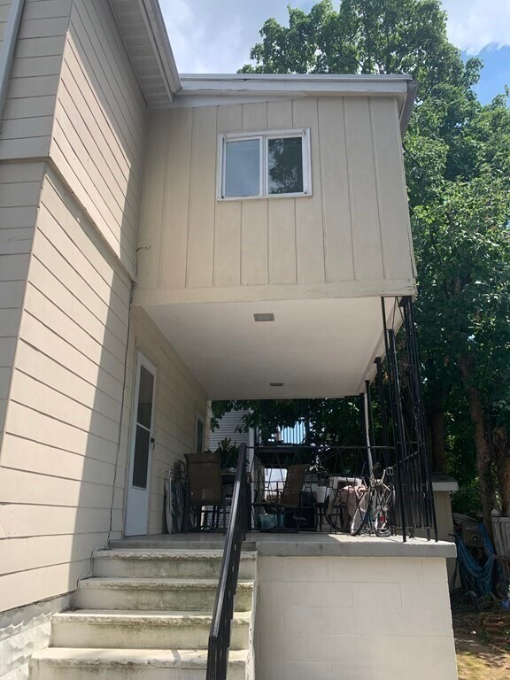 Building Photo - 52 Winter St