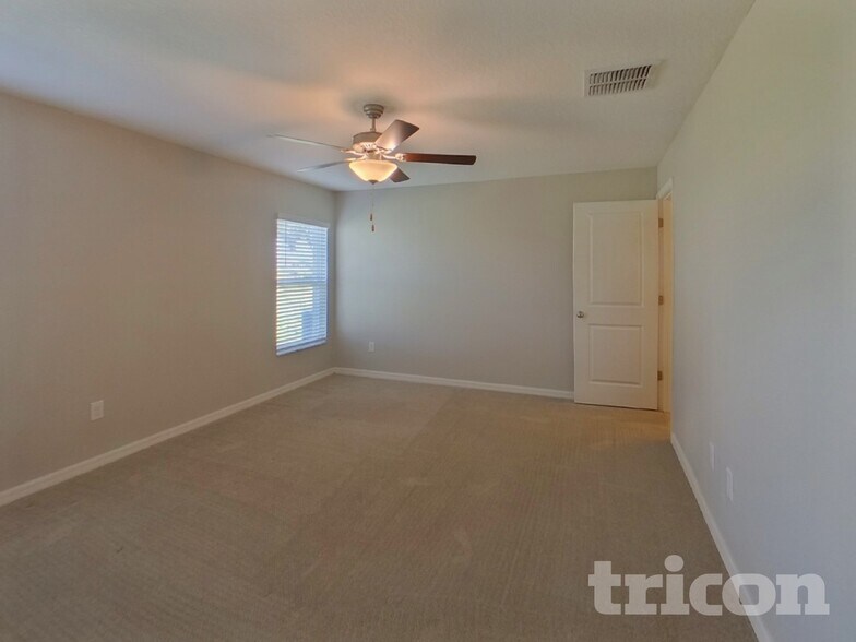 Building Photo - 1614 Broad Winged Hawk Dr