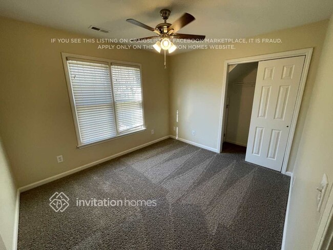 Building Photo - 17400 Cambridge Grove Dr