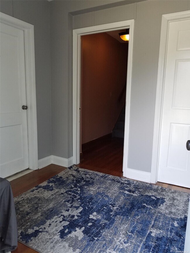 11 S Fulton St 11 S Fulton St Westbury NY 11590 Apartment Finder