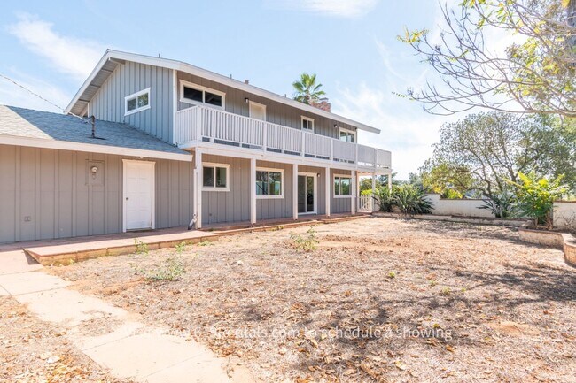 Building Photo - 4 Bedroom, 3 Bath Large House with Mountai...