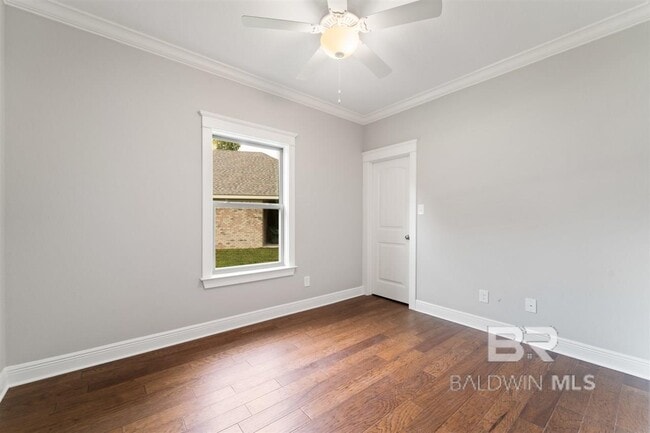 Building Photo - 9477 Marchand Ave