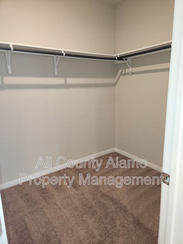 Building Photo - 9511 Bonito Fls Dr