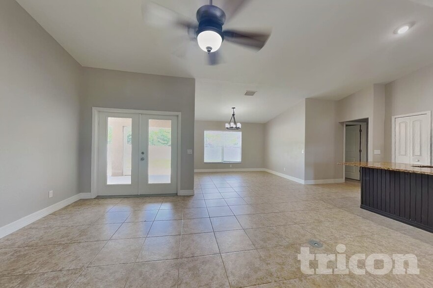 Building Photo - 7438 Watson Ln