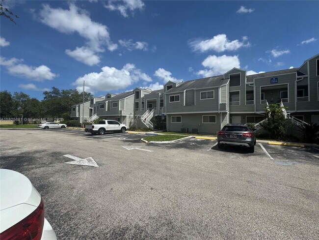Building Photo - 3453 NW 44th St