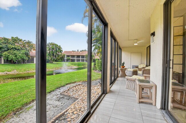 Building Photo - 7773 La Mirada Dr