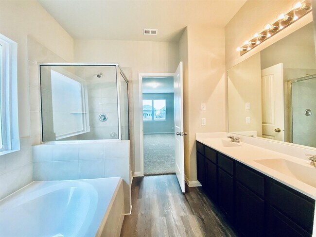 Building Photo - 24639 Signorelli Way