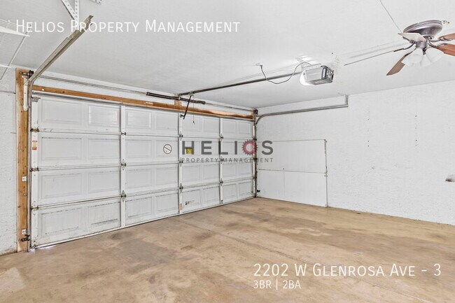 Building Photo - 2202 W Glenrosa Ave