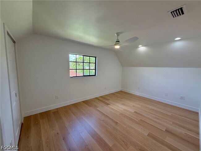 Building Photo - 18422 Huckleberry Rd