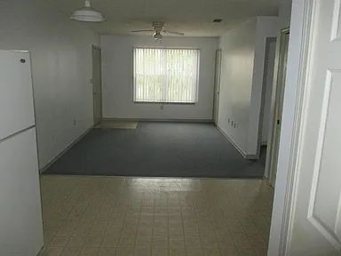 Building Photo - Two Bedroom 2 Bath Apartment for Rent