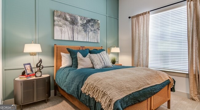 Building Photo - 1000 Rea Dr SW