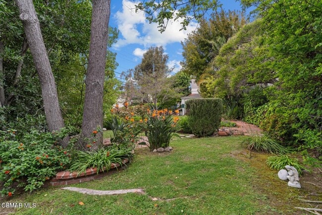 Building Photo - 3136 Griffith Park Blvd
