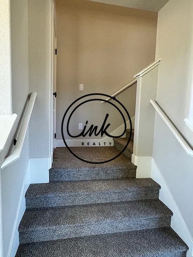 Building Photo - Brand New Two Story Townhouse in the Heart of Gardnerville