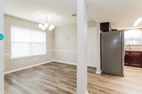 Building Photo - 7327 Shady Vale Ln