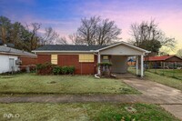 Building Photo - Check Out this 3 bed 2 bath in Shreveport