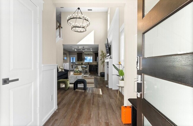 Building Photo - 12650 Alta Vista