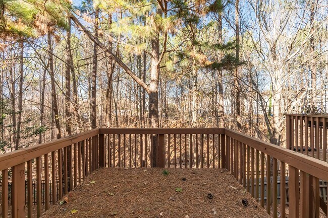 Building Photo - Delta Ridge Darling!  Available Now!  3BR Plus Den!