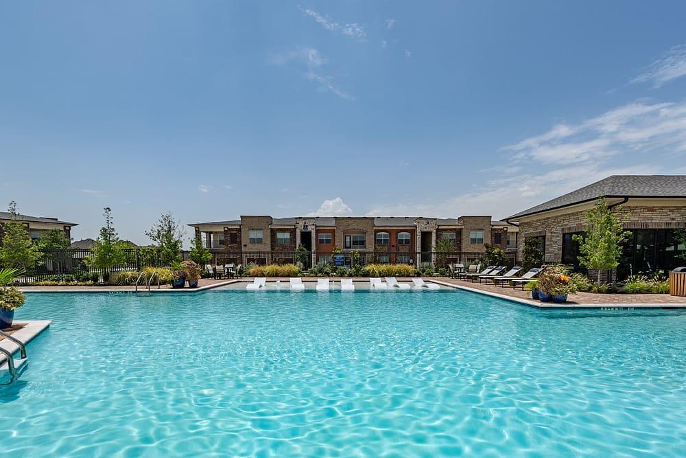 Building Photo - 6300 FM 423