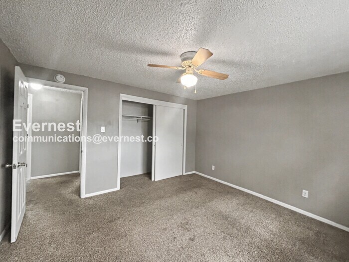 Building Photo - 1075 Magnolia St