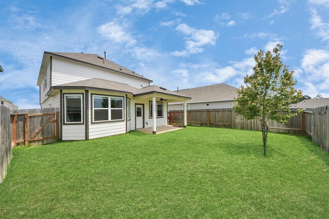 Building Photo - 2473 Carp Dr