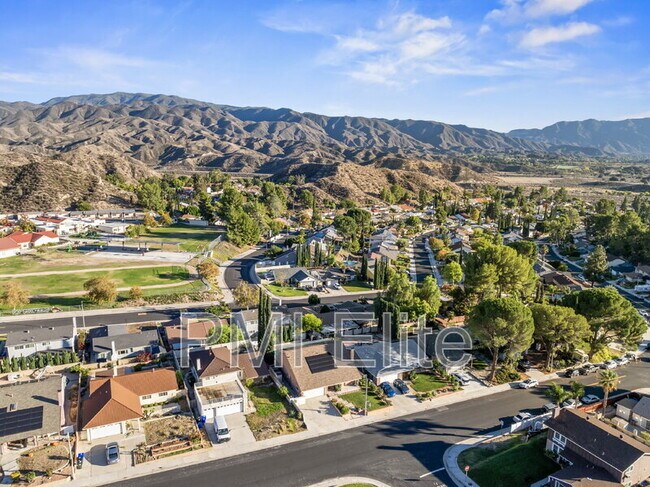 Building Photo - 29160 Flowerpark Dr