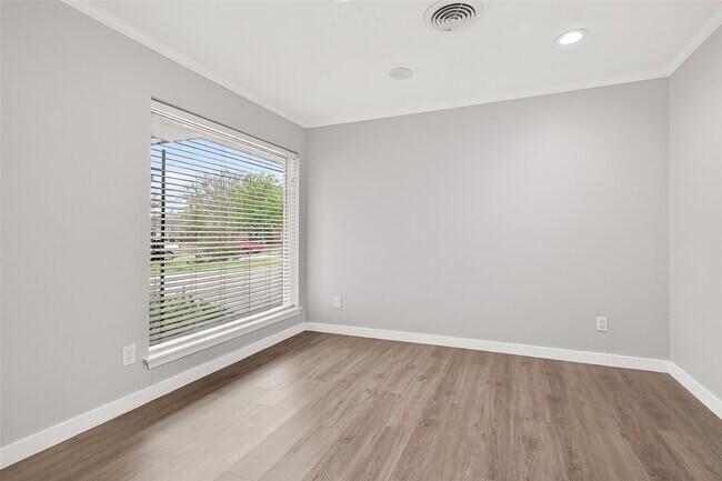 Building Photo - 9670 Judalon Ln