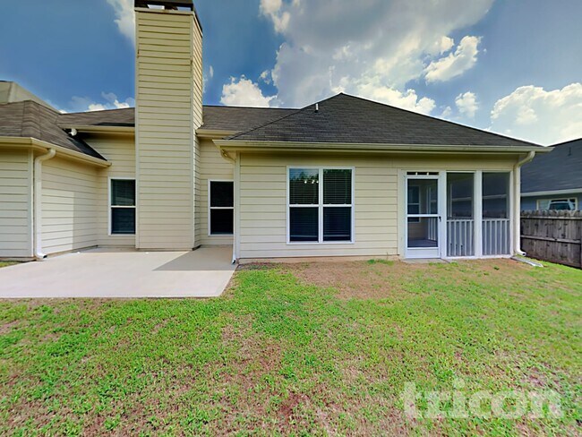 Building Photo - 104 Logan Creek Ct