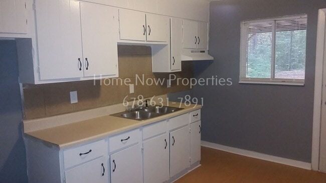 Building Photo - Springwood