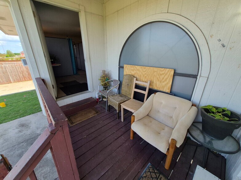 Building Photo - 5611 Aberdeen Dr