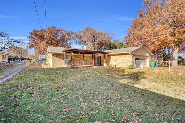 Building Photo - 202 Vanderbilt Ln