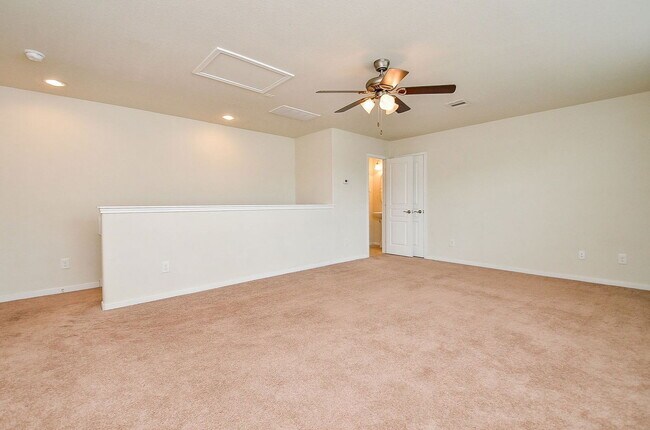 Building Photo - 16608 Spirit Lake Ct