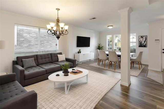 Building Photo - 813 Silverbrook Dr