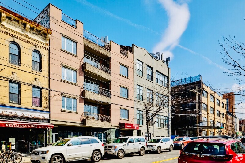 Building Photo - 93 Wyckoff Ave