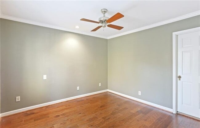 Building Photo - 36 Ivy Pkwy NE