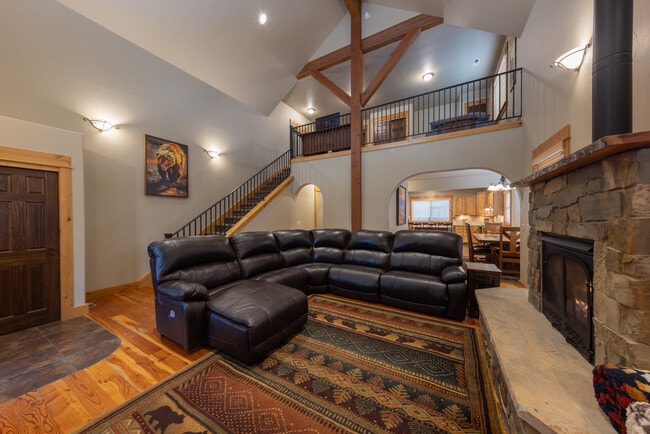 Building Photo - 1608 Gale Ct