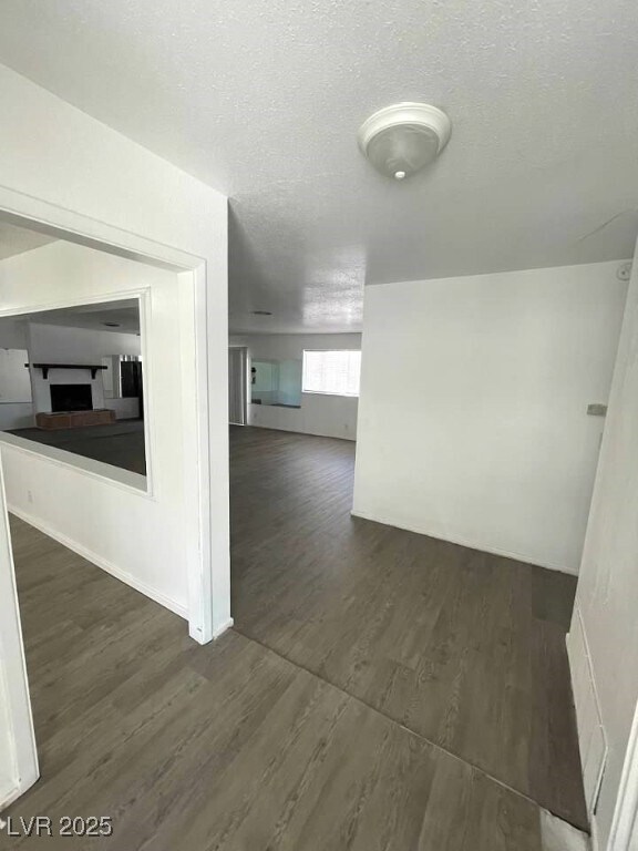 Building Photo - 4560 Rancho Hills Dr