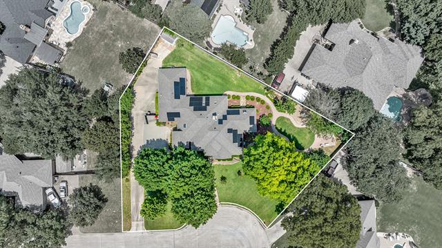 Building Photo - 5403 Linden Ct