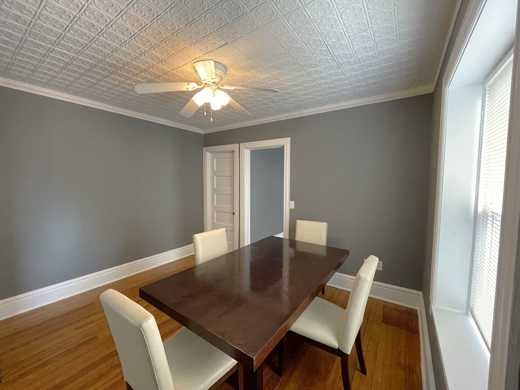 Dining Room - 375 W 1st St