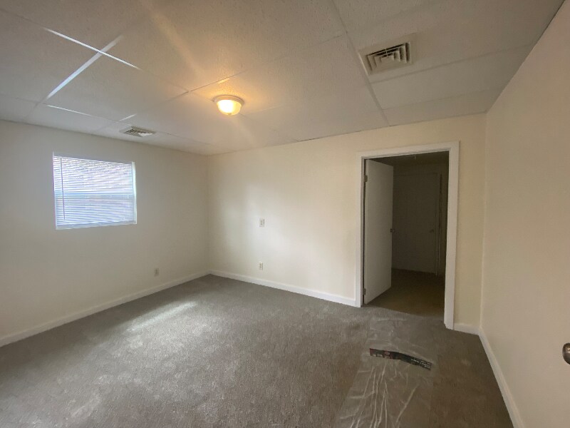 Building Photo - 1328 Broadway Ave